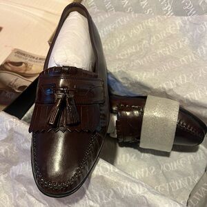 Johnston & Murphy BRELAND KTSL
BURGUNDY